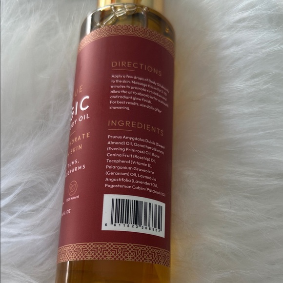 Two bottles of Besque Magic Body Oil - Brown - Picture 3 of 5